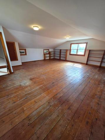 12437 Mary Street Howard OH 43028