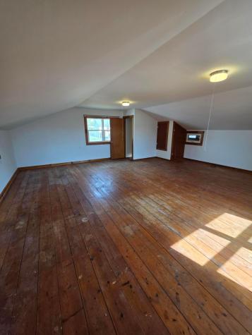 12437 Mary Street Howard OH 43028