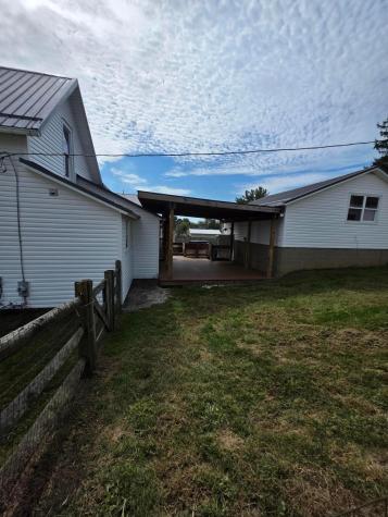 12437 Mary Street Howard OH 43028
