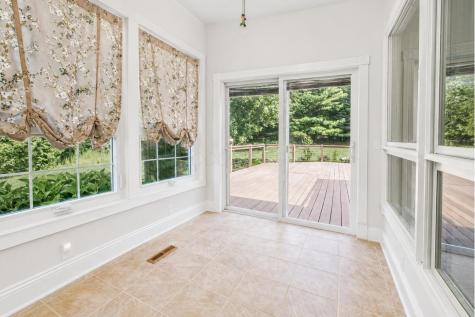 740 King Beach Drive Howard OH 43028