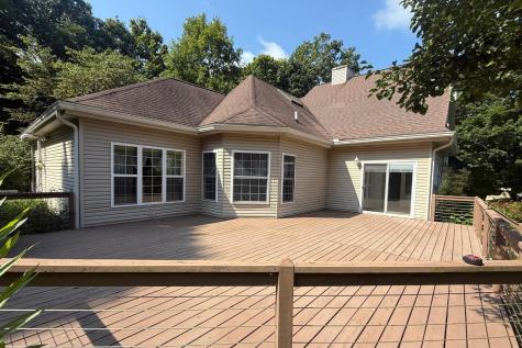 740 King Beach Drive Howard OH 43028