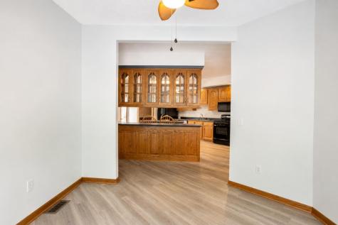 740 King Beach Drive Howard OH 43028