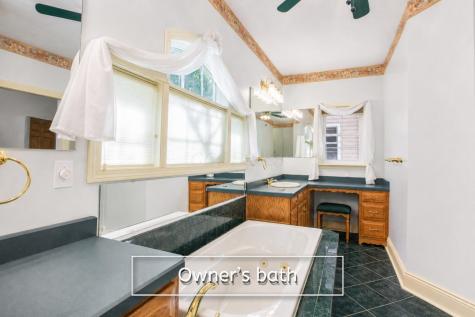 740 King Beach Drive Howard OH 43028