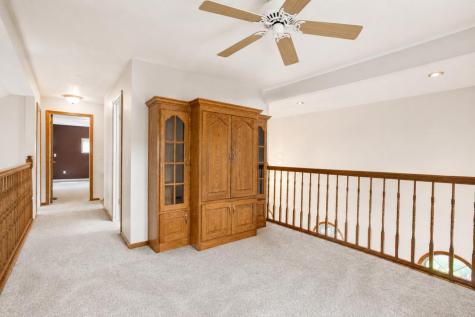 740 King Beach Drive Howard OH 43028