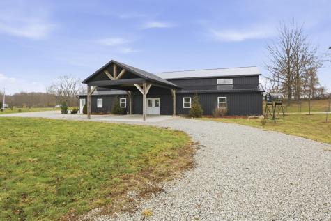 4838 Marion Road NW Centerburg OH 43011