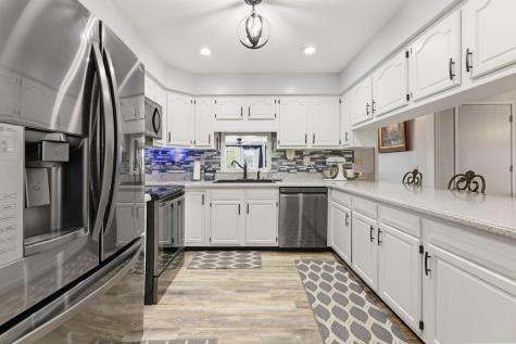 3807 Apple Valley Drive Howard OH 43028