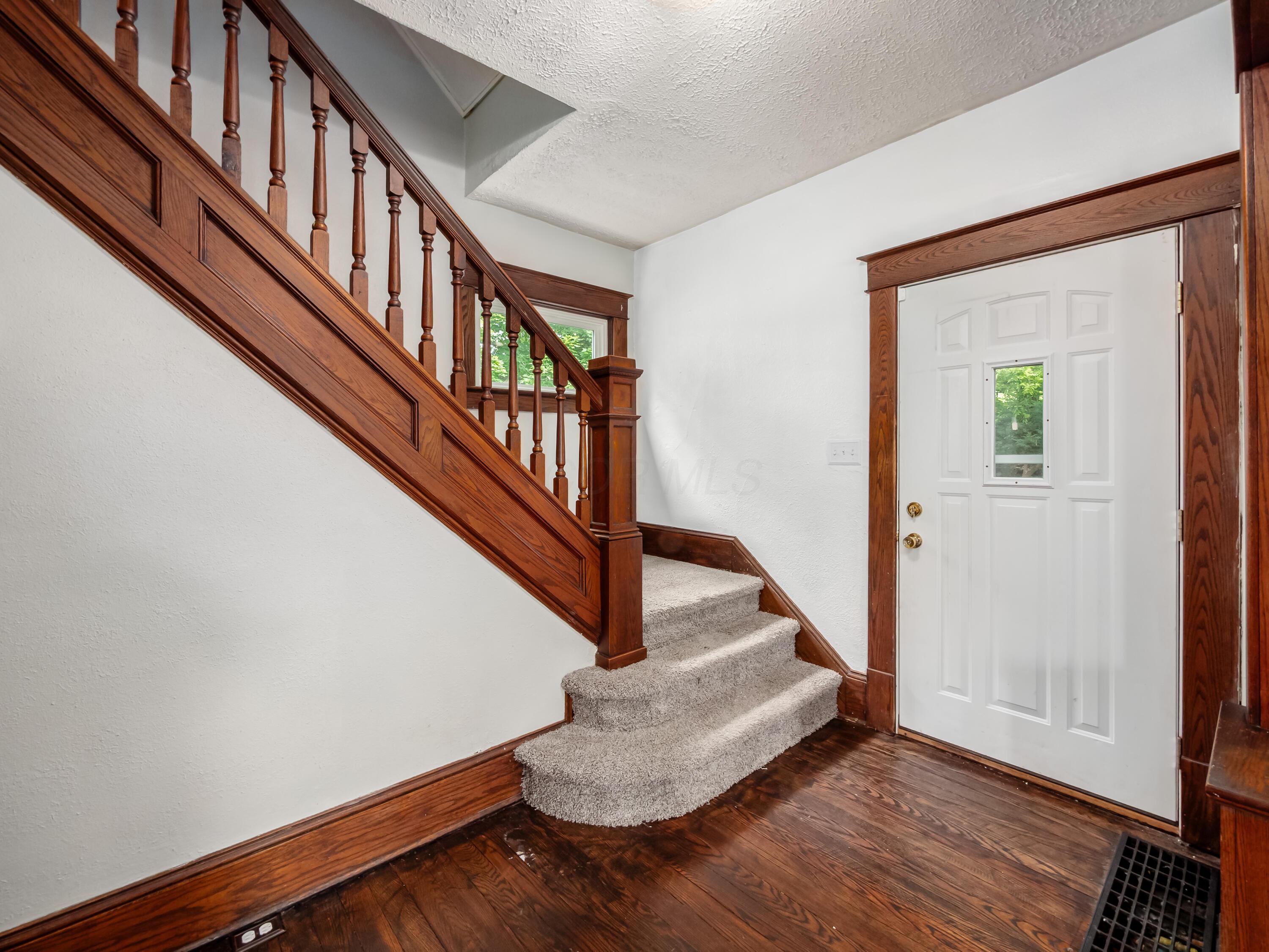 118 E Burgess Street Mount Vernon OH 43050