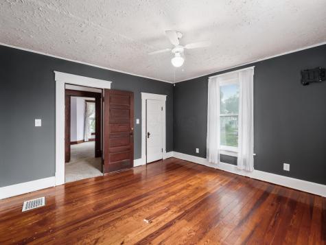 118 E Burgess Street Mount Vernon OH 43050