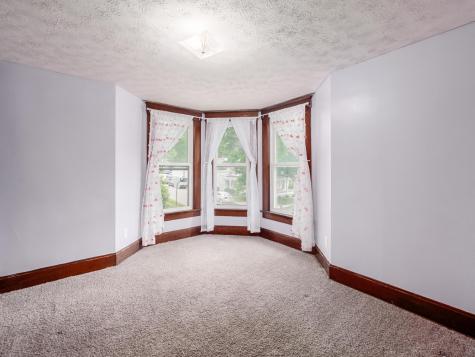 118 E Burgess Street Mount Vernon OH 43050