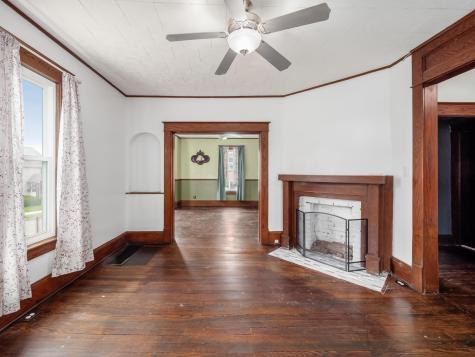 118 E Burgess Street Mount Vernon OH 43050
