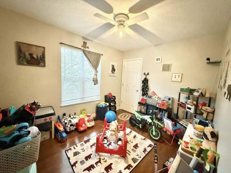 202 Glenridge Circle Howard OH 43028