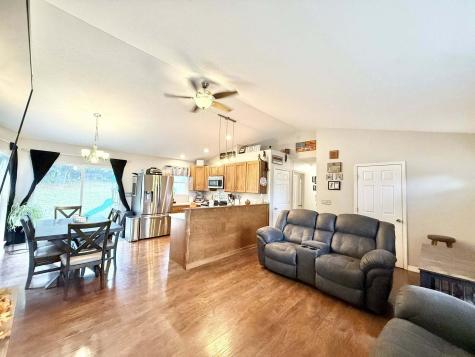 202 Glenridge Circle Howard OH 43028