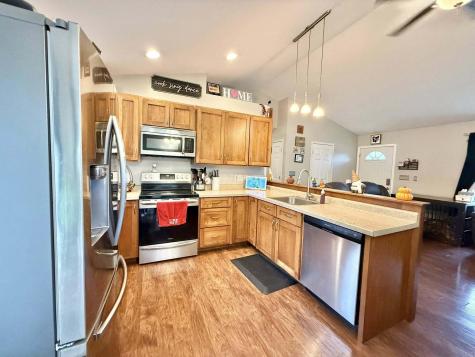 202 Glenridge Circle Howard OH 43028