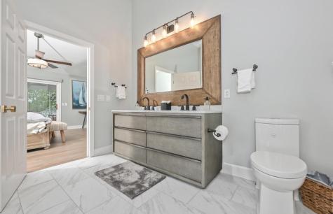 68 Applegate Court Howard OH 43028