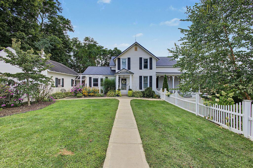 8940 Green Valley Road Mount Vernon OH 43050