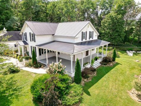 8940 Green Valley Road Mount Vernon OH 43050