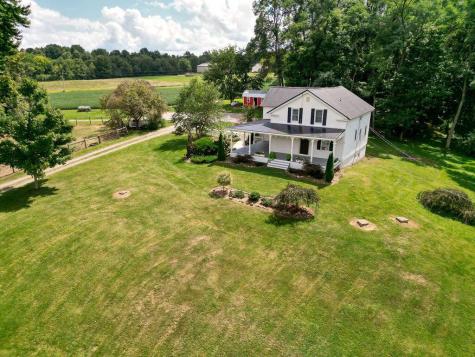 8940 Green Valley Road Mount Vernon OH 43050