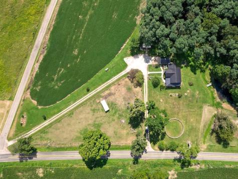 8940 Green Valley Road Mount Vernon OH 43050