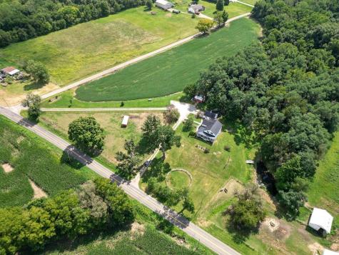 8940 Green Valley Road Mount Vernon OH 43050
