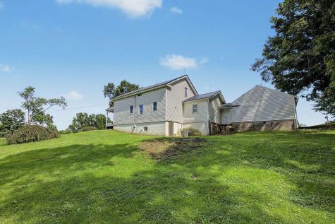 8940 Green Valley Road Mount Vernon OH 43050