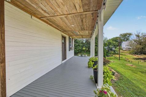 8940 Green Valley Road Mount Vernon OH 43050