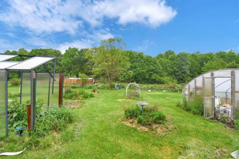 5100 Township Road 96 Fredericktown OH 43019