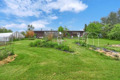 5100 Township Road 96 Fredericktown OH 43019