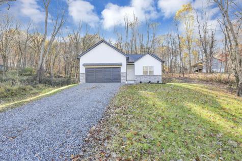 143 Grand Ridge Road Howard OH 43028