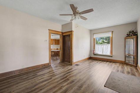 546 N Jefferson Street Utica OH 43080
