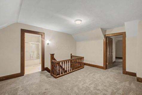 546 N Jefferson Street Utica OH 43080