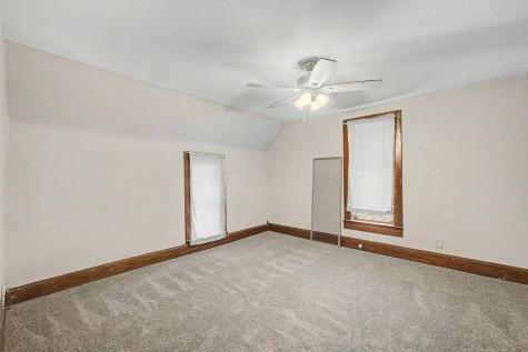 546 N Jefferson Street Utica OH 43080