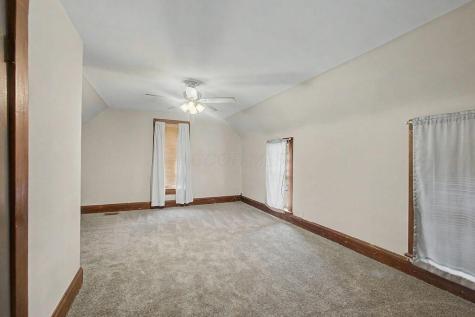 546 N Jefferson Street Utica OH 43080