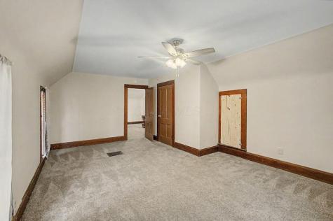 546 N Jefferson Street Utica OH 43080