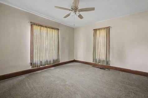 546 N Jefferson Street Utica OH 43080