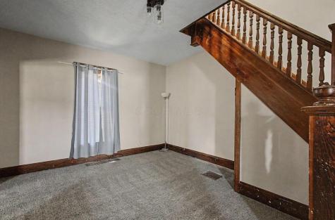 546 N Jefferson Street Utica OH 43080
