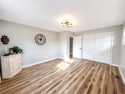 11 Grange Avenue Mount Vernon OH 43050