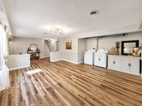 11 Grange Avenue Mount Vernon OH 43050