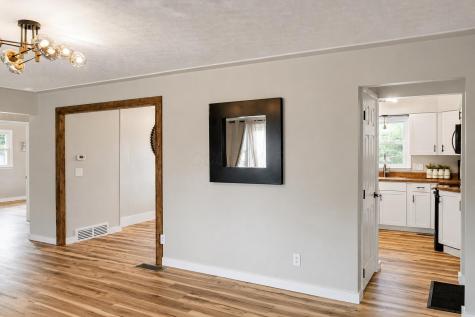 11 Grange Avenue Mount Vernon OH 43050
