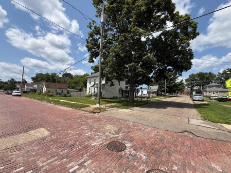 307 E Burgess Street Mount Vernon OH 43050