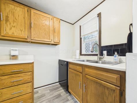 537 North Street Utica OH 43080