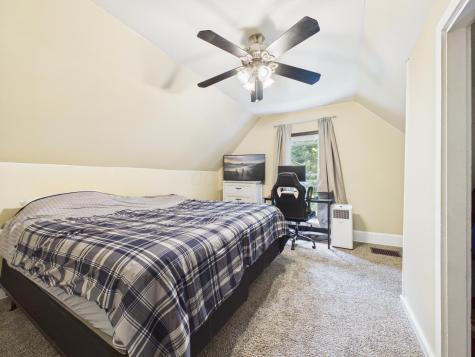 537 North Street Utica OH 43080