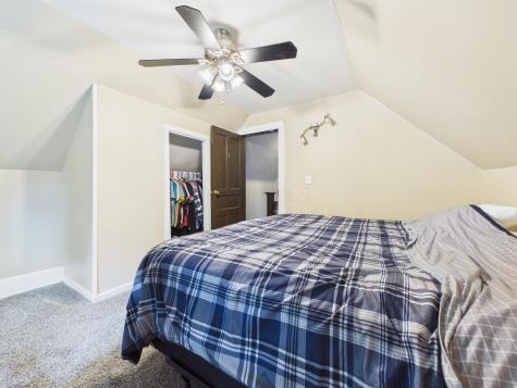 537 North Street Utica OH 43080