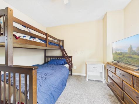 537 North Street Utica OH 43080