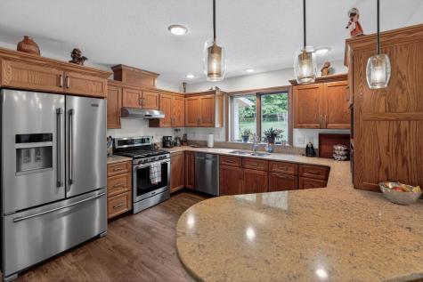 660 King Beach Drive Howard OH 43028