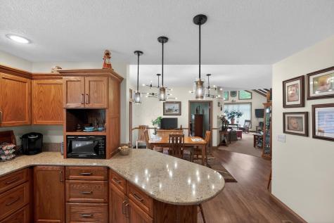 660 King Beach Drive Howard OH 43028