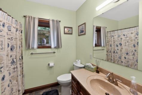 660 King Beach Drive Howard OH 43028