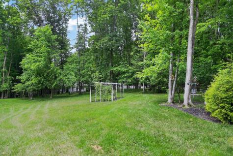 660 King Beach Drive Howard OH 43028
