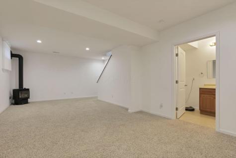 14953 King Road Howard OH 43028