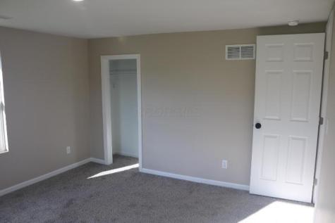 6 Yoakum Drive Mount Vernon OH 43050