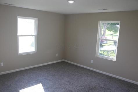 6 Yoakum Drive Mount Vernon OH 43050
